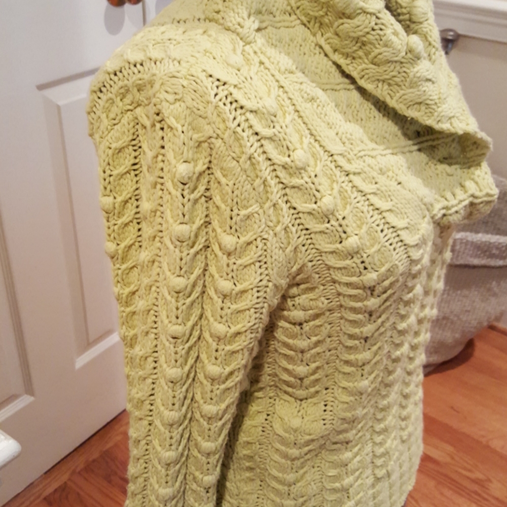 Sweater - Picture 3 of 4